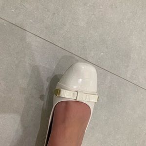 white offline flats (WORN ONCE)